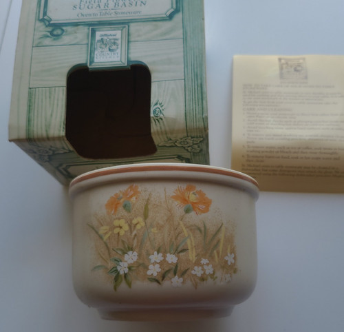 Field flowers stoneware - m,